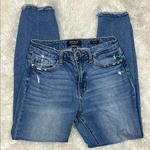 Judy Blue Slim Fit Straight Leg Jeans